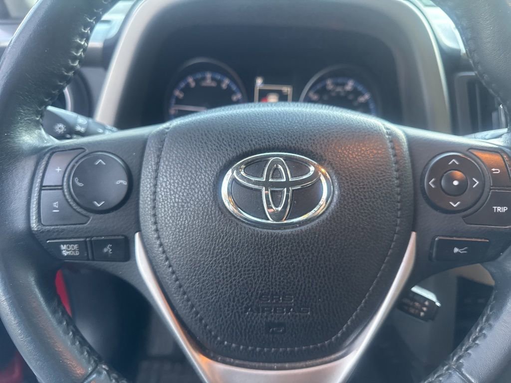 Used 2017 Toyota RAV4 XLE image 7