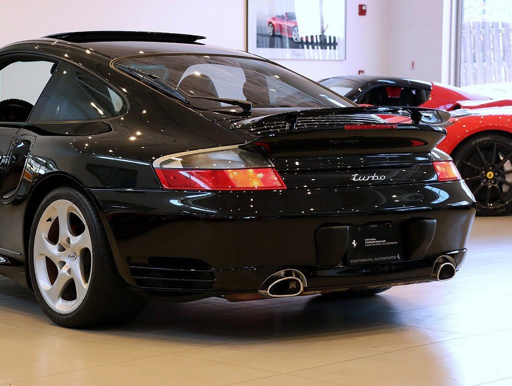 Used 2001 Porsche 911 Turbo image 38