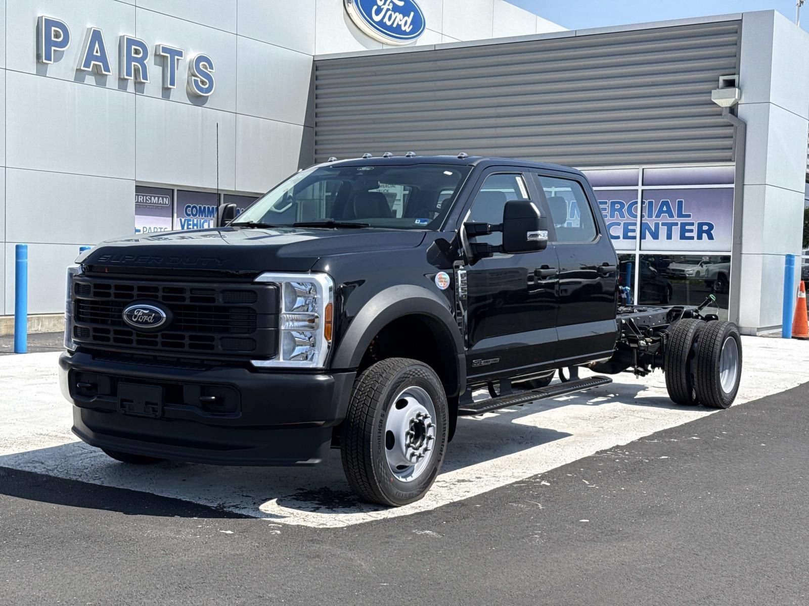 New 2026 Ford F550 4x4 Crew Cab Super Duty image 7