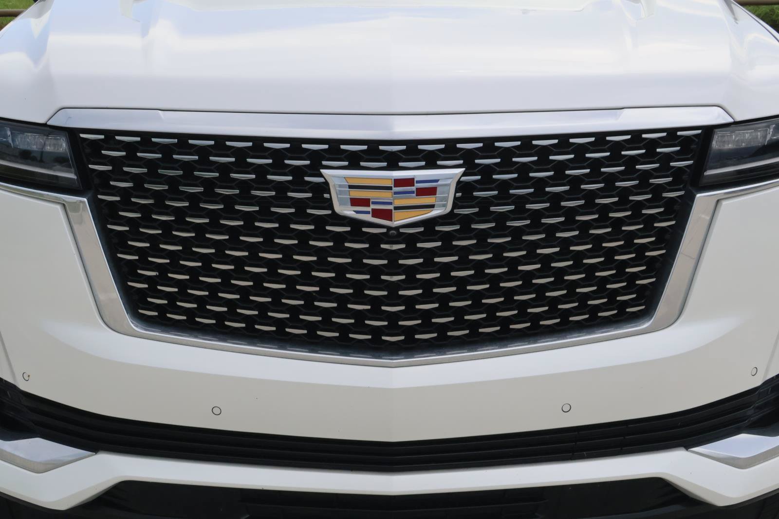 Certified 2024 Cadillac Escalade ESV Premium Luxury RWD image 8