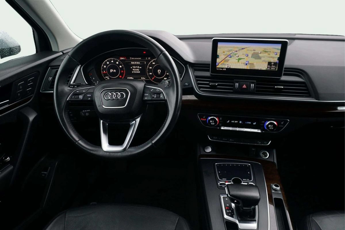 Used 2018 Audi Q5 2.0T Premium AWD/4WD image 21