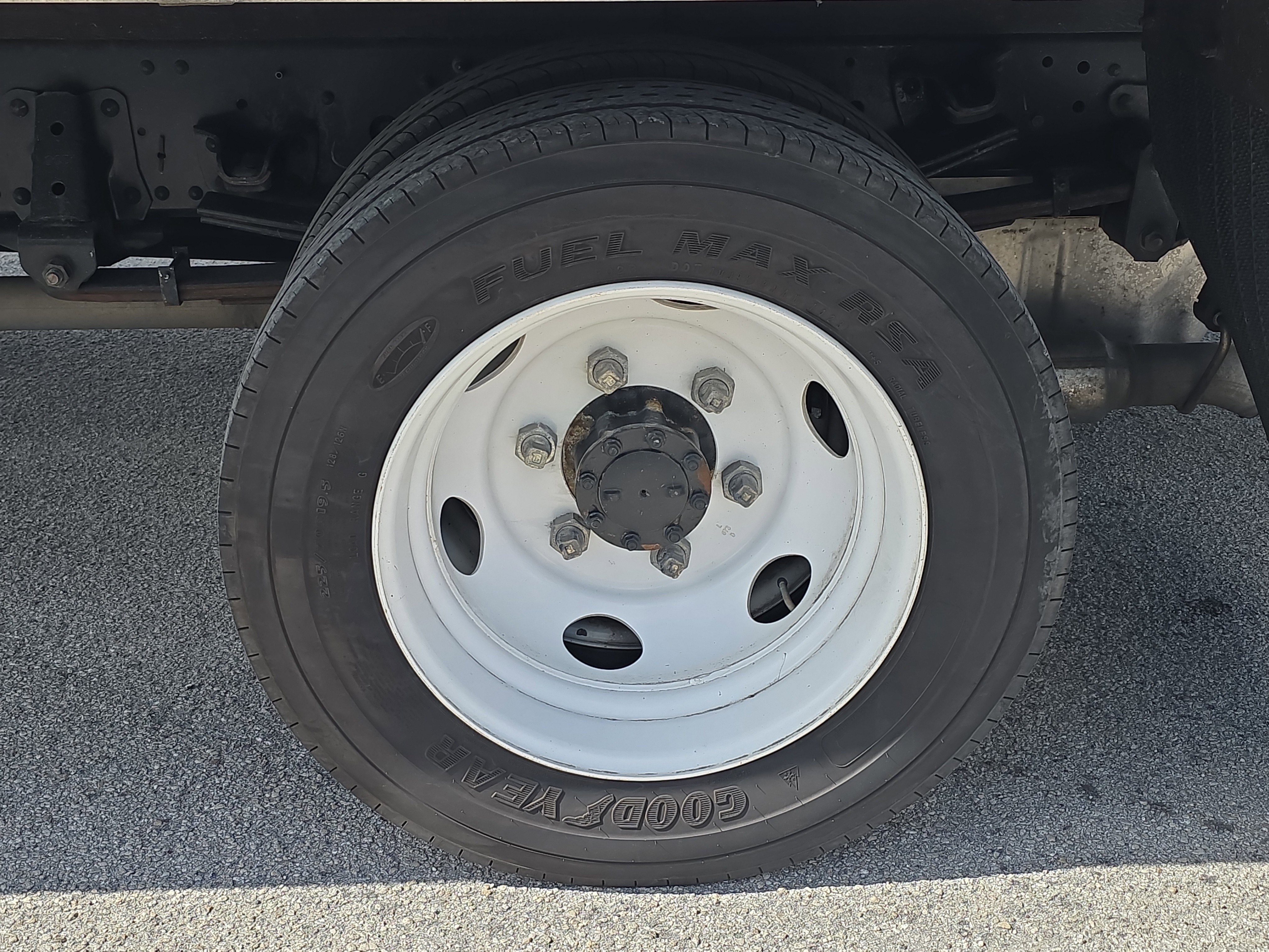 Used 2024 Chevrolet Low Cab Forward RWD image 7