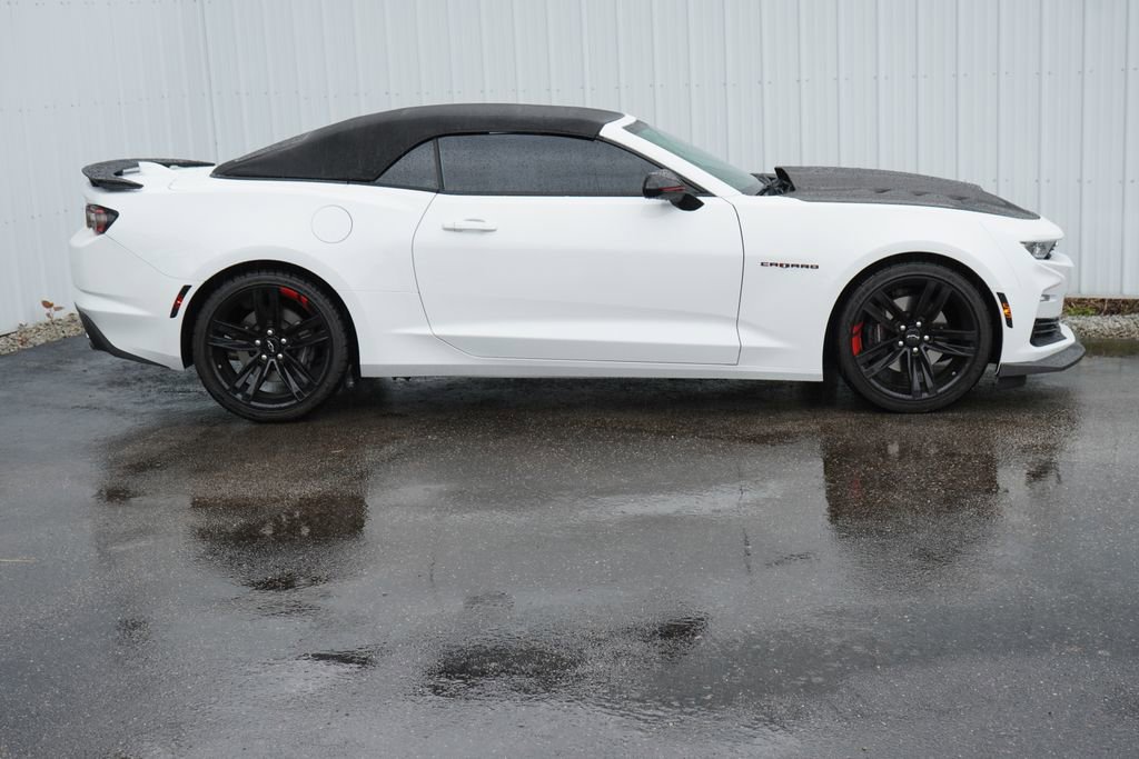 Used 2023 Chevrolet Camaro SS w/ Redline Edition RWD image 2