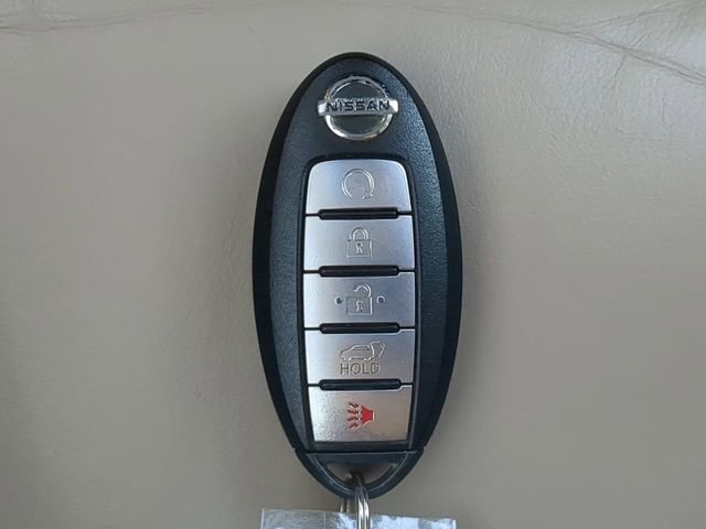 Used 2018 Nissan Armada Platinum image 37