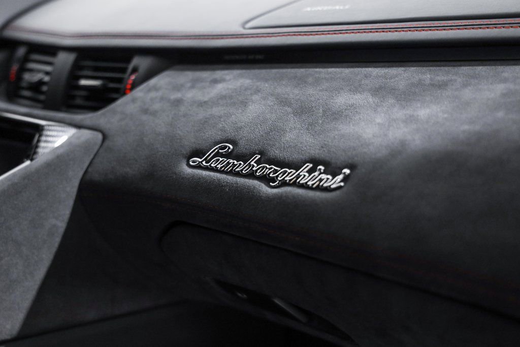 Used 2016 Lamborghini Aventador LP 700-4 AWD/4WD image 25