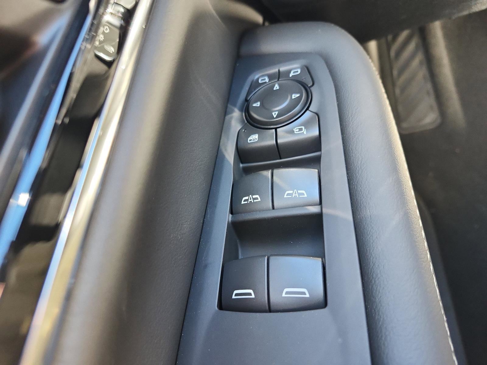 New 2026 GMC Yukon Elevation w/ Elevation Premium Package image 18