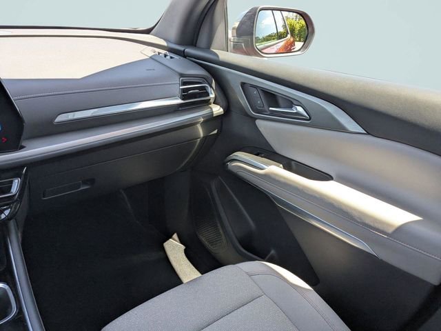 Used 2024 Chevrolet Traverse LT FWD image 16