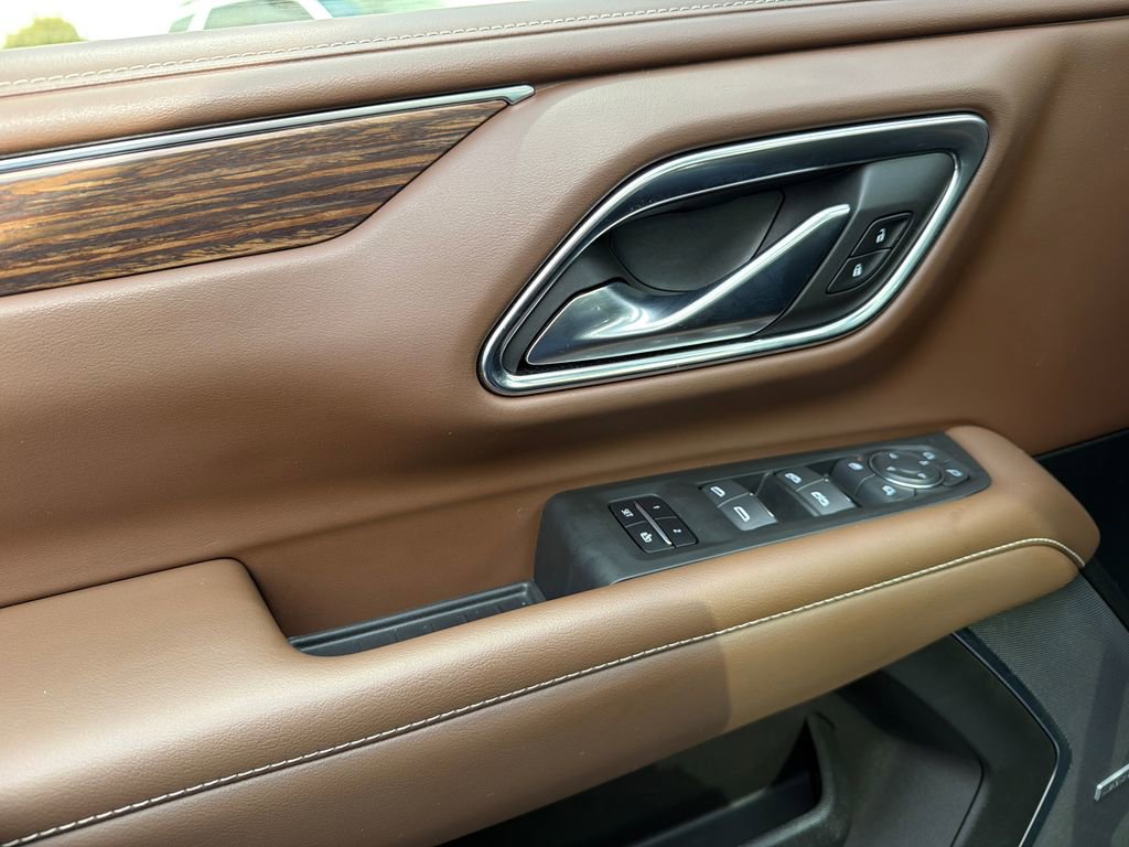 Used 2022 Chevrolet Tahoe High Country image 39