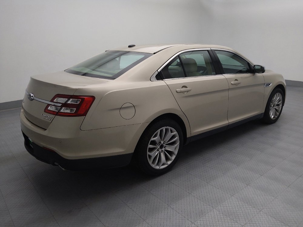 Used 2018 Ford Taurus Limited FWD image 10