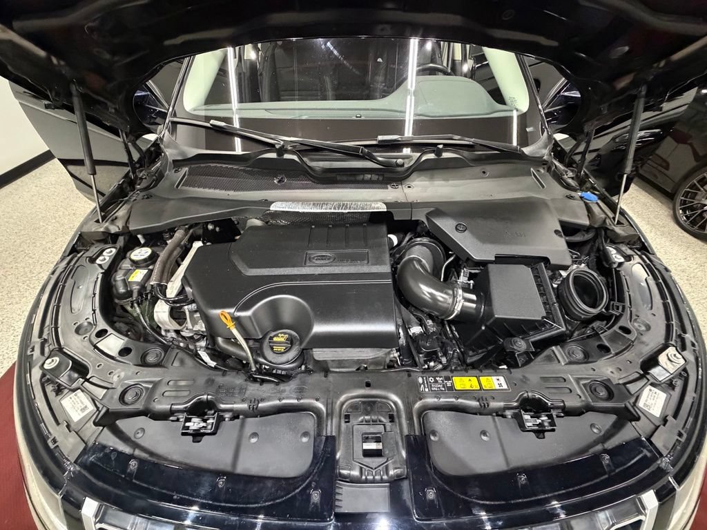 Used 2020 Land Rover Range Rover Evoque S AWD/4WD image 45