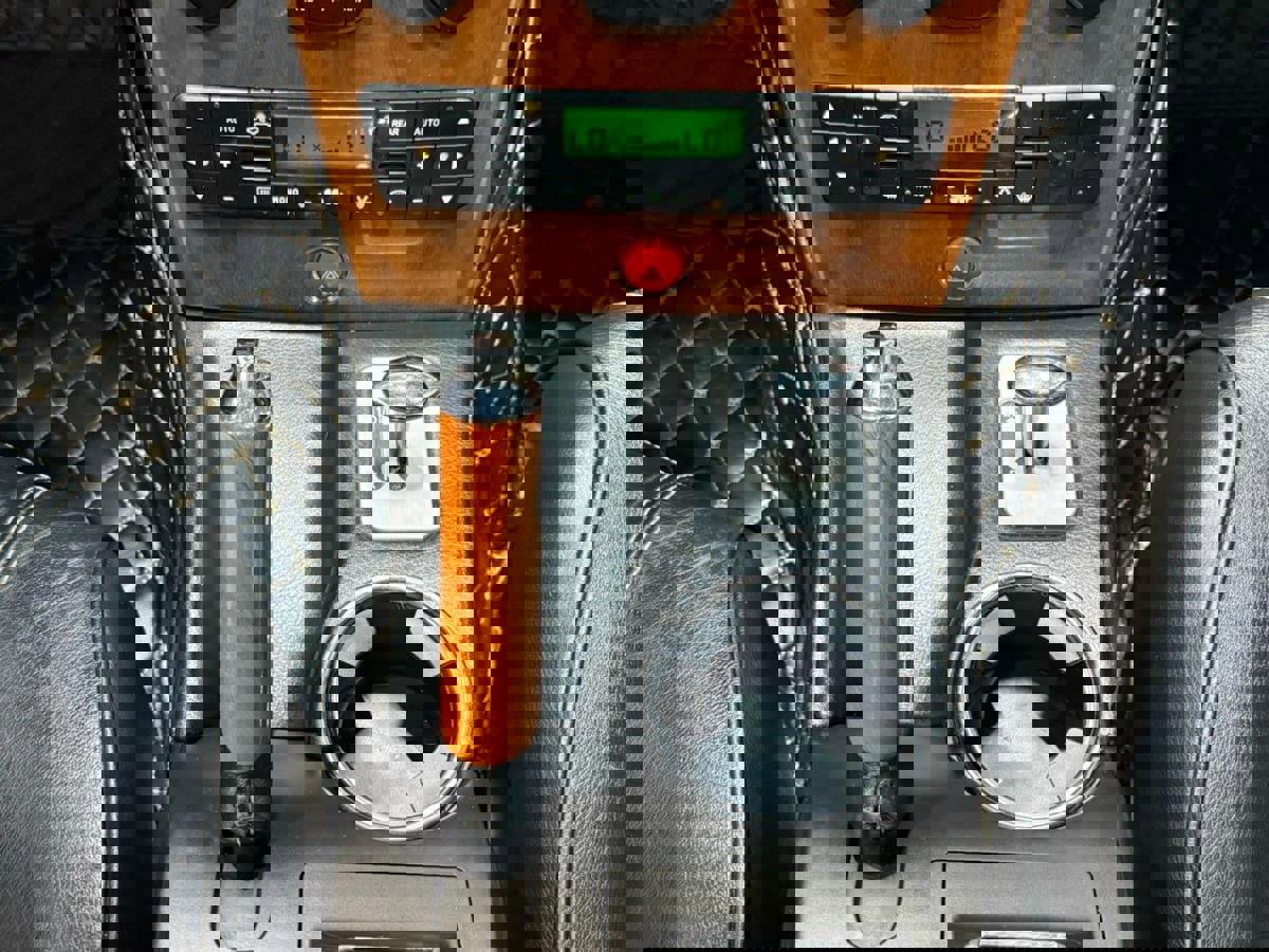 Used 2006 Maserati Quattroporte image 15