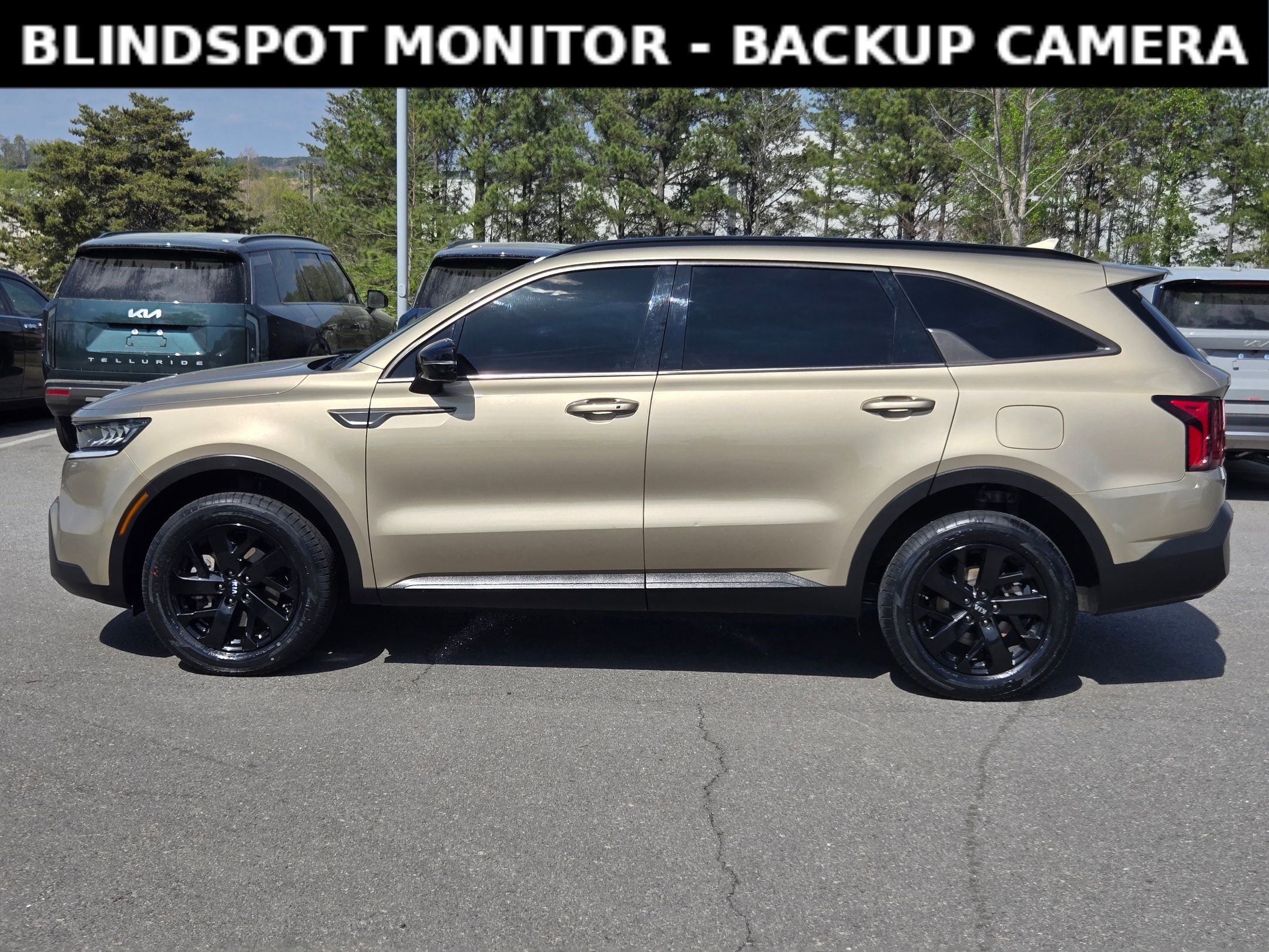 Used 2021 Kia Sorento S w/ Panoramic Sunroof Package image 4