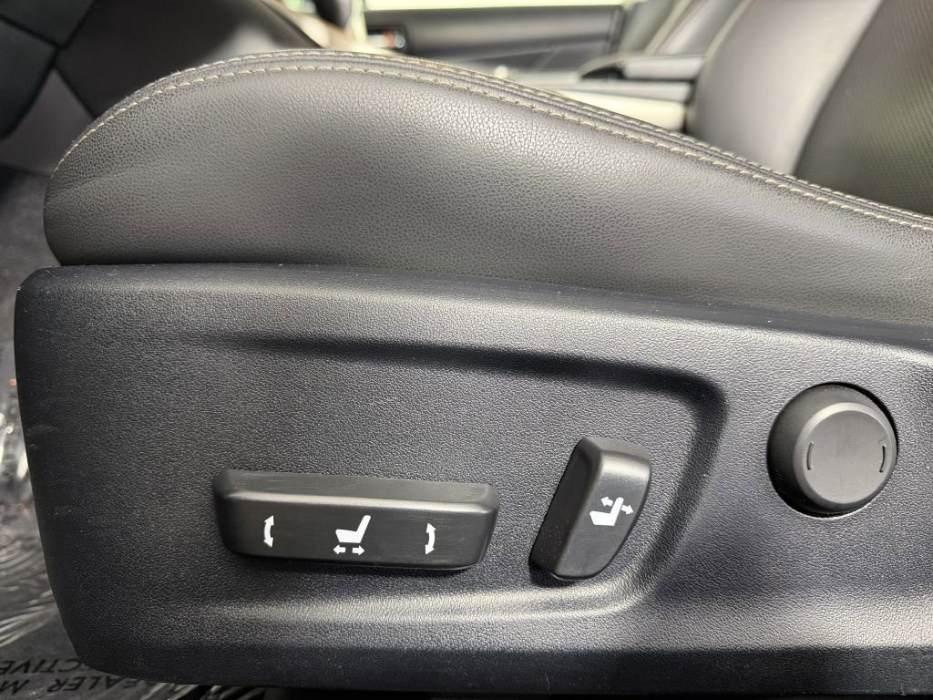 Used 2016 Lexus IS 300 AWD w/ Navigation System Package image 35