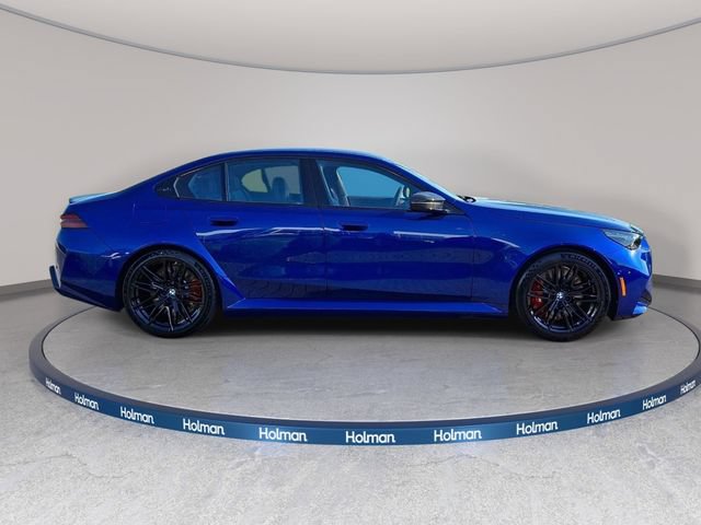 New 2026 BMW M5 w/ Carbon Package AWD/4WD image 4