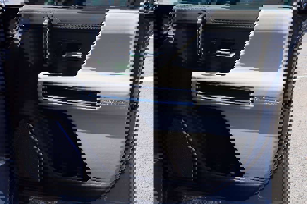 New 2026 GMC Hummer EV SUV image 27