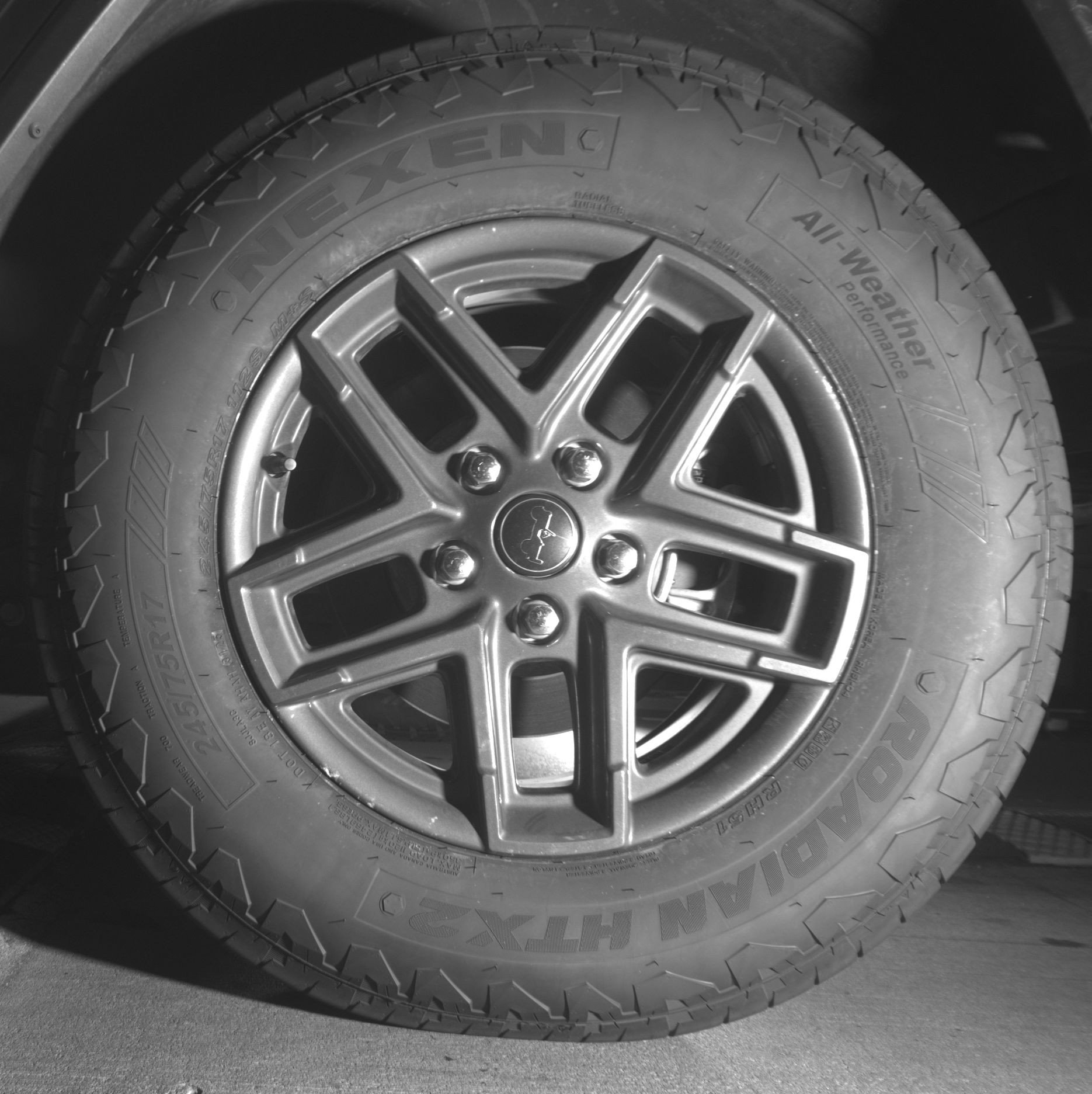 Used 2025 Jeep Wrangler Sport S image 14