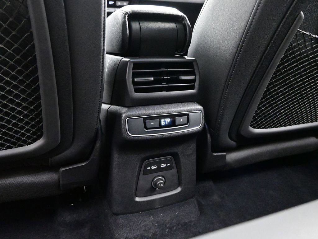 Used 2024 Audi Q4 e-tron Premium Plus w/ Premium Plus image 35