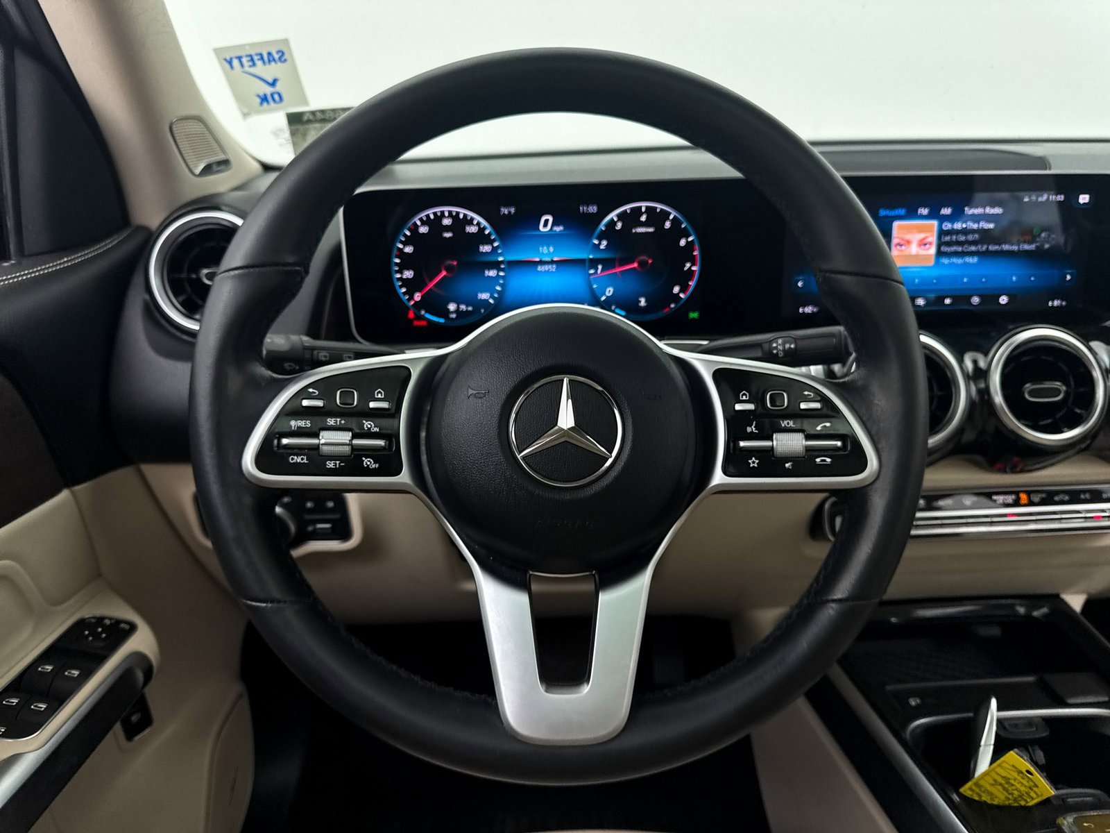 Used 2021 Mercedes-Benz GLB 250 4MATIC image 6