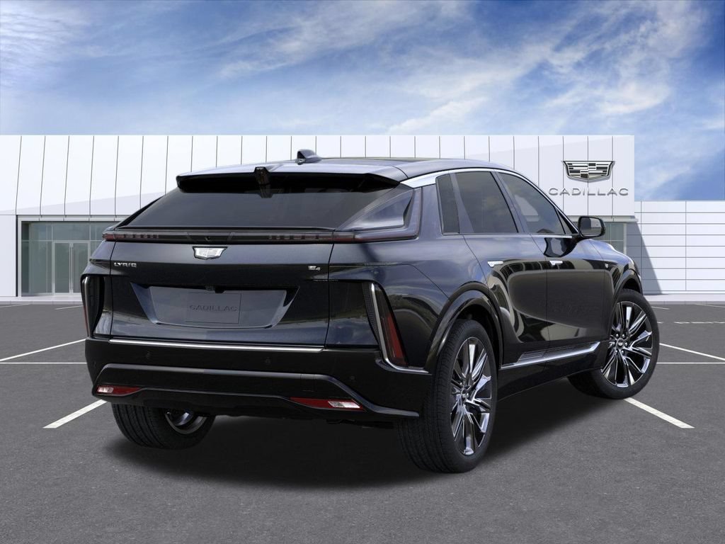 New 2027 Cadillac Lyriq Signature Luxury w/ LPO, Floor Liner Package AWD/4WD image 4