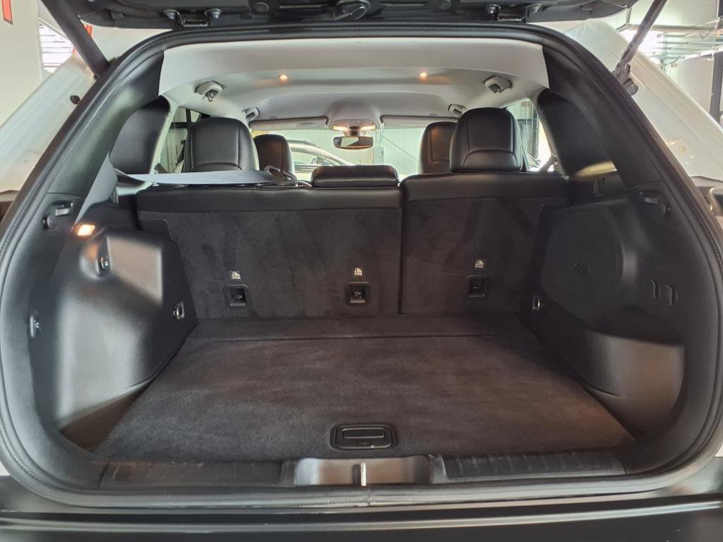 Used 2019 Jeep Cherokee Limited image 6