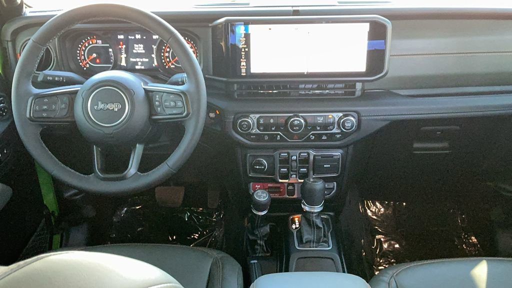 Used 2025 Jeep Gladiator Mojave image 28