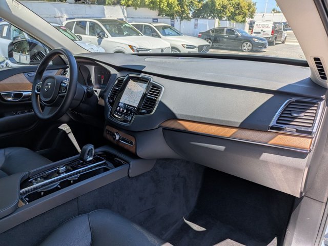 Used 2023 Volvo XC90 T8 Plus w/ Protection Package Premier AWD/4WD image 24