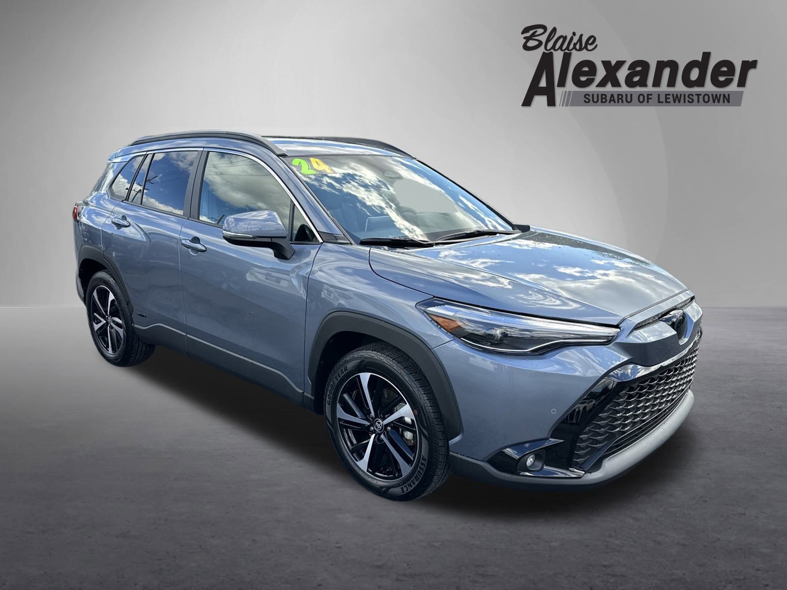 Used 2024 Toyota Corolla Cross XSE