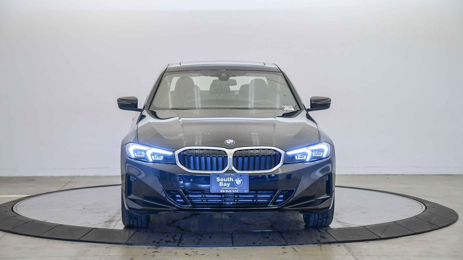 New 2026 BMW 330i Sedan w/ Premium Package image 7