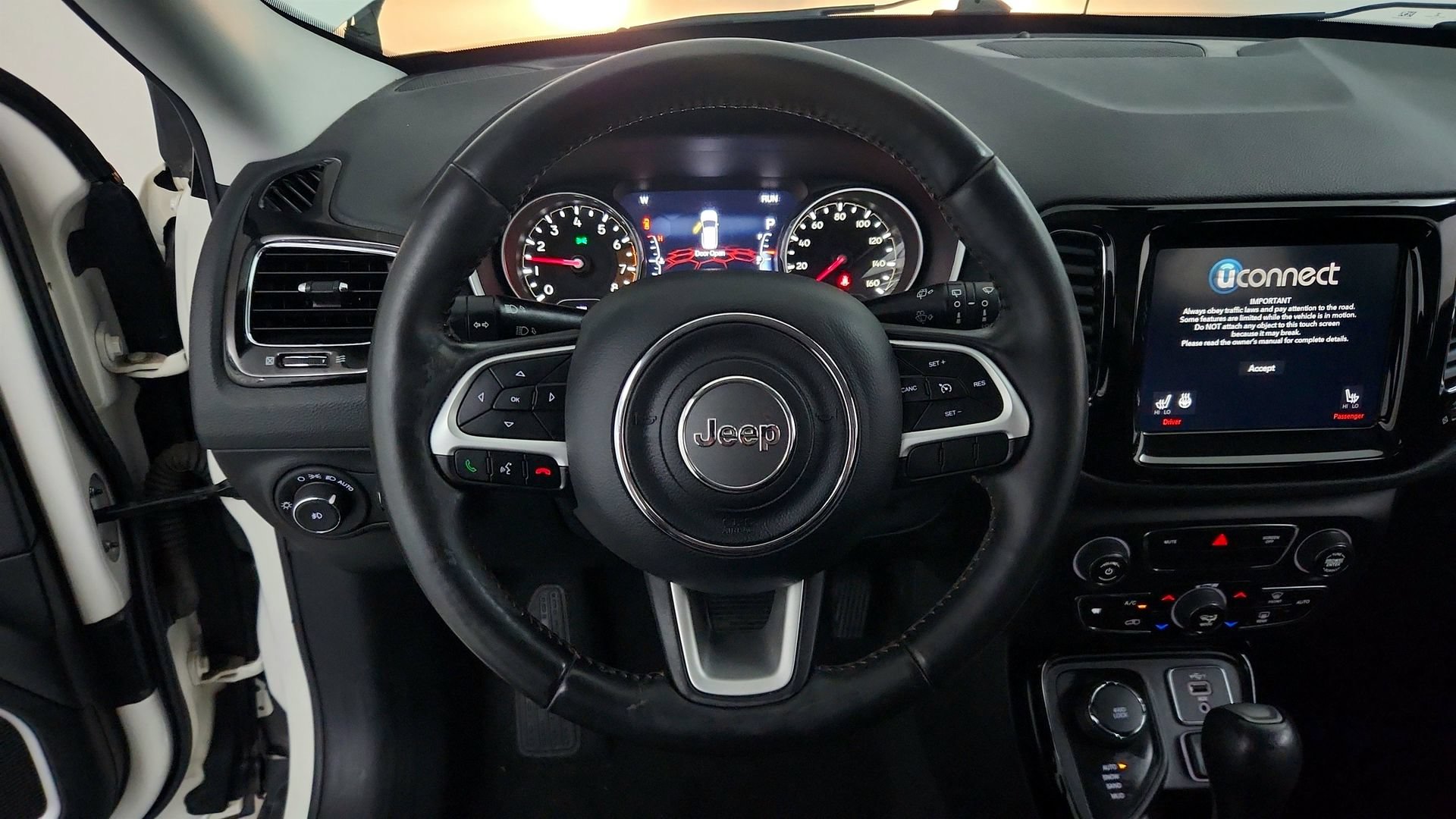 Used 2019 Jeep Compass Limited AWD/4WD image 19