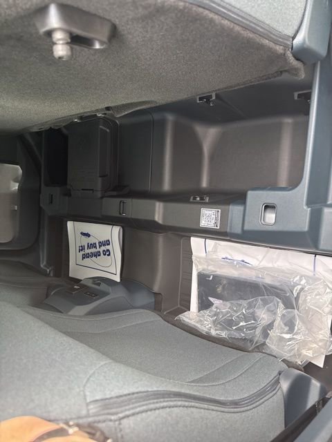 New 2025 Ford Maverick XLT w/ XLT Luxury Package image 14