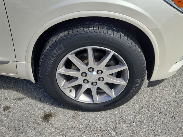 Used 2013 Buick Enclave Leather image 7