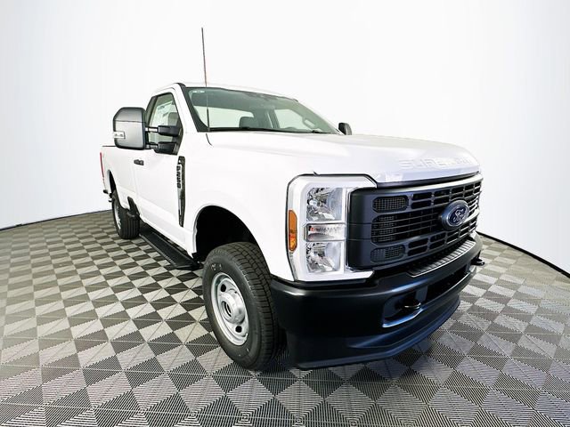 New 2026 Ford F250 XL image 2