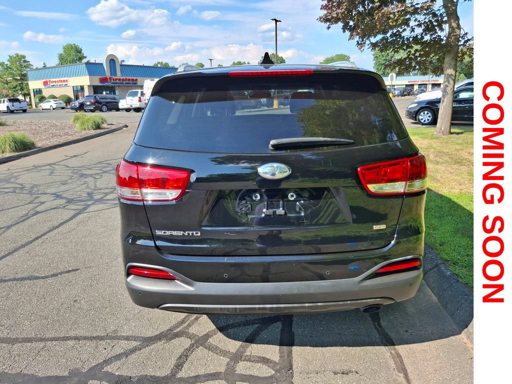 Used 2017 Kia Sorento AWD w/ LX Convenience Package image 7