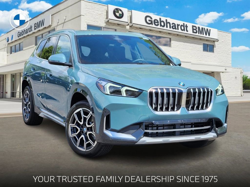Used 2025 BMW X1 xDrive28i w/ Convenience Package AWD/4WD image 1