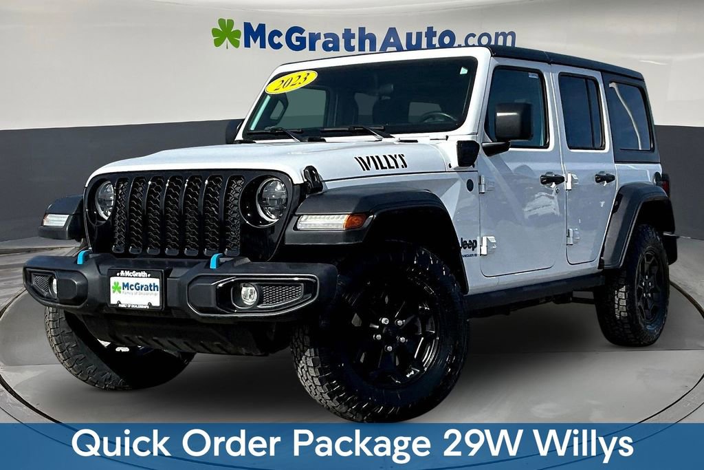 Used 2023 Jeep Wrangler Unlimited w/ Cold Weather Group AWD/4WD image 3