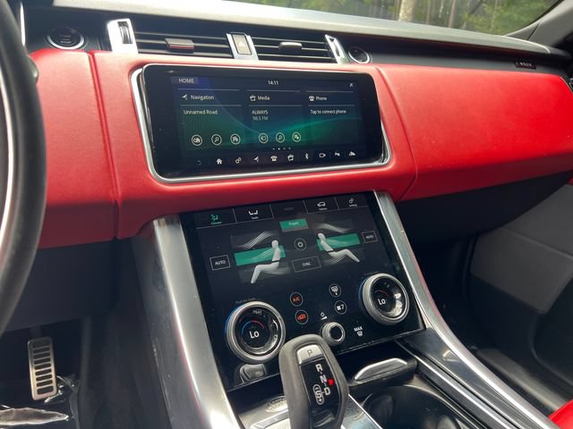 Used 2019 Land Rover Range Rover Sport HST AWD/4WD image 30