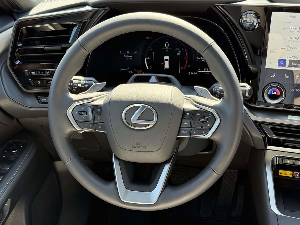 Used 2026 Lexus TX 350 AWD w/ Technology Package image 9