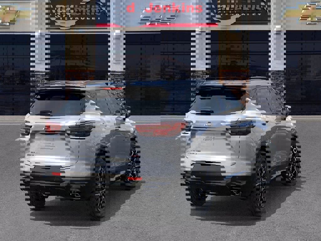 New 2025 Chevrolet Blazer RS w/ Driver Confidence II Package image 4
