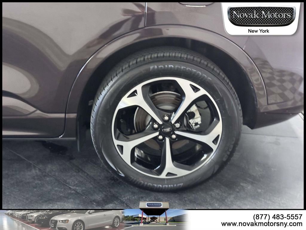 Used 2023 Ford Escape ST-Line Select w/ Tech Pack #2 AWD/4WD image 6