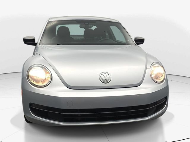 Used 2016 Volkswagen Beetle 1.8T Classic FWD image 4