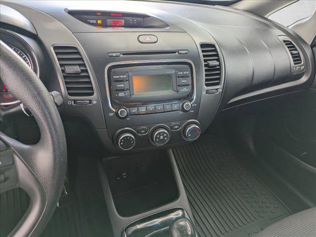 Used 2018 Kia Forte LX image 13