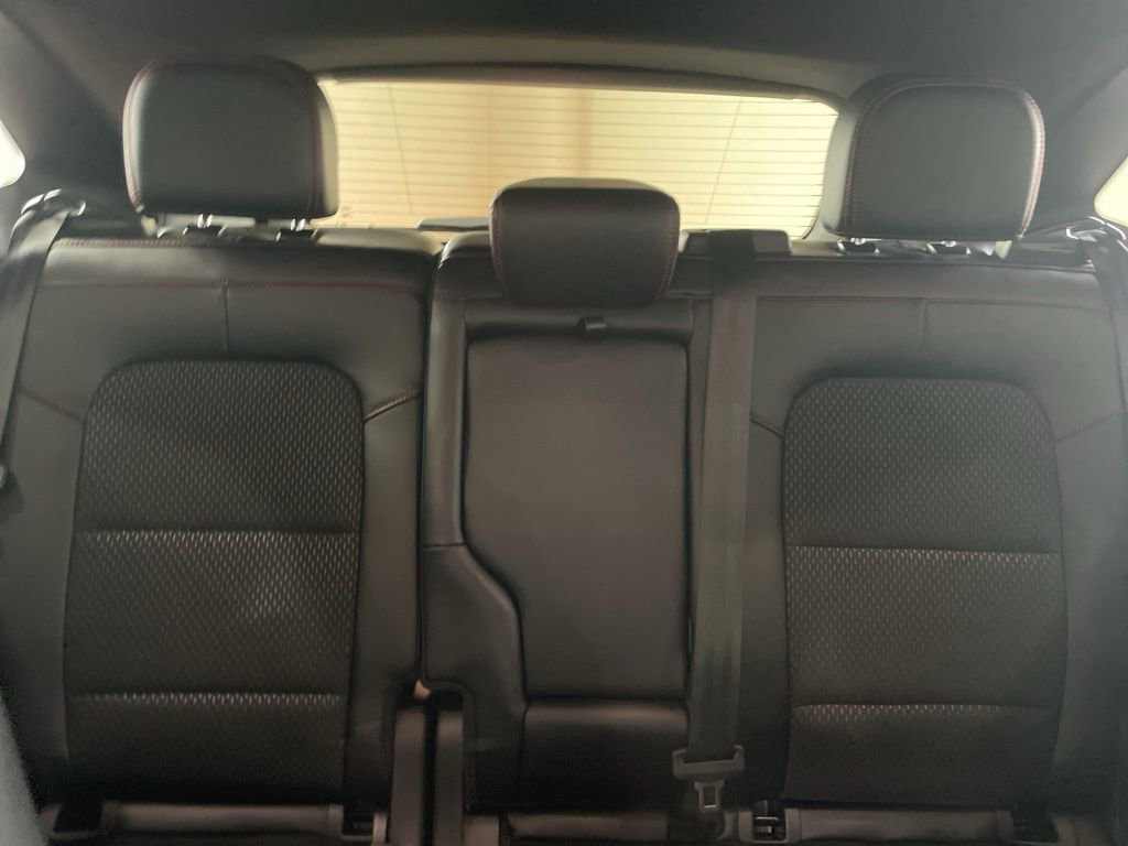 Used 2025 Ford Escape ST-Line image 24