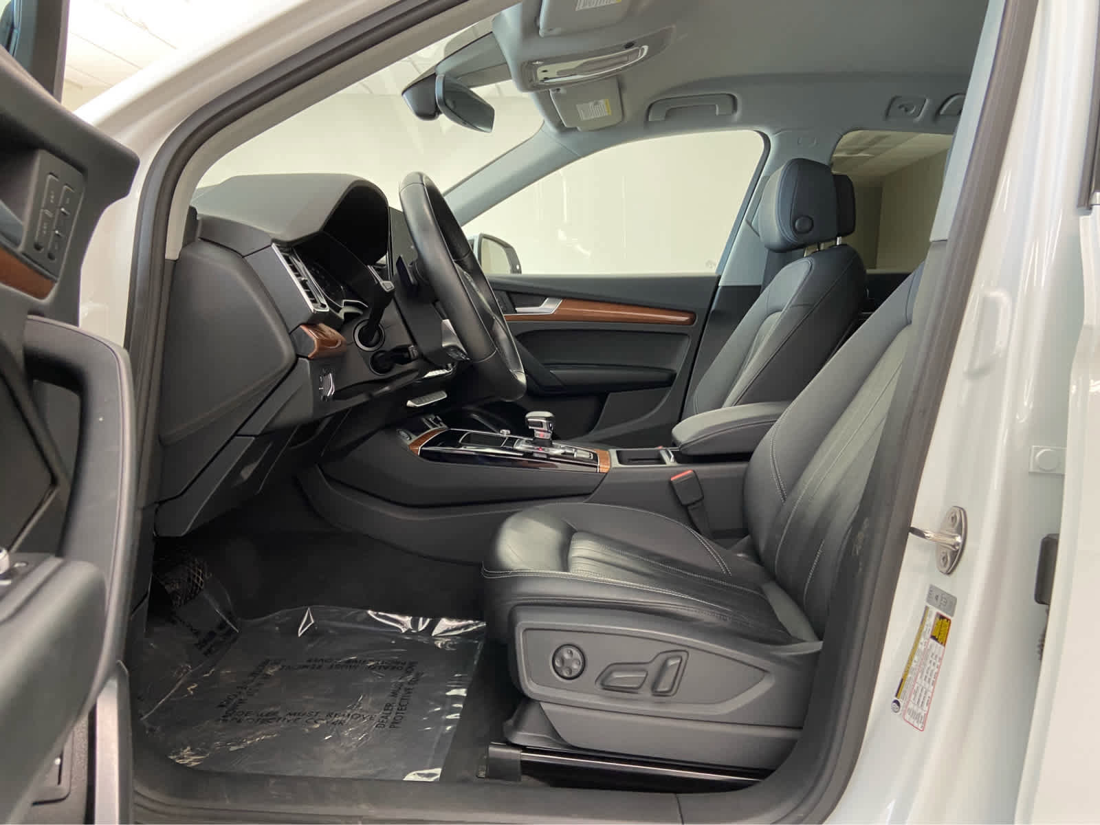 Used 2022 Audi Q5 2.0T Premium image 13