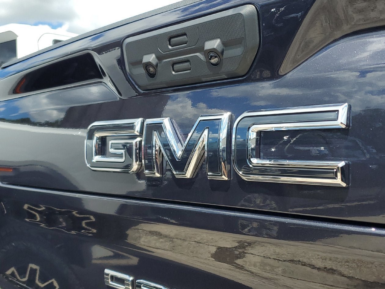New 2026 GMC Sierra 3500 Denali Ultimate AWD/4WD image 7