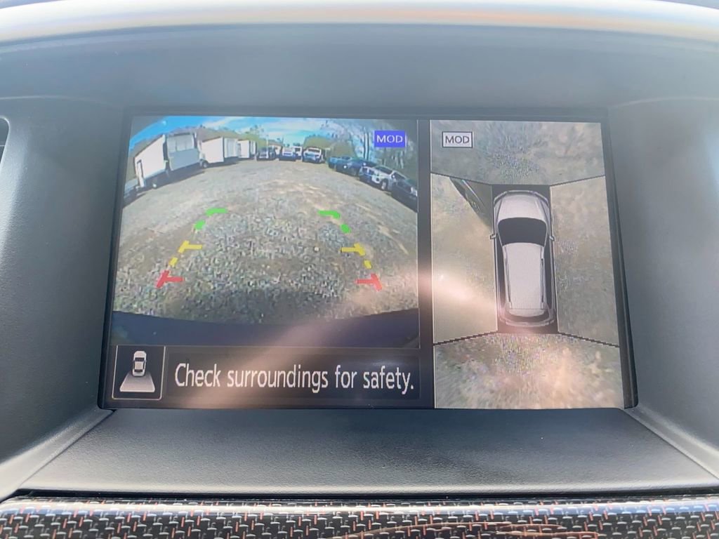 Used 2020 Nissan Pathfinder SL image 22