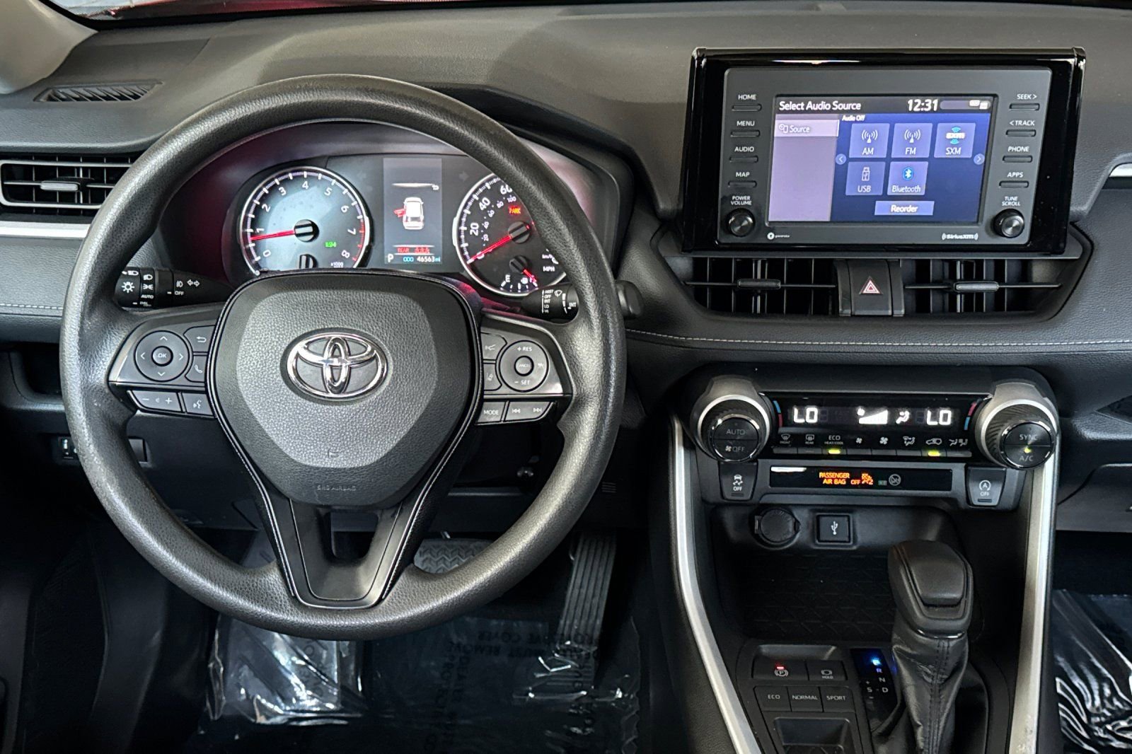 Used 2021 Toyota RAV4 XLE FWD image 20