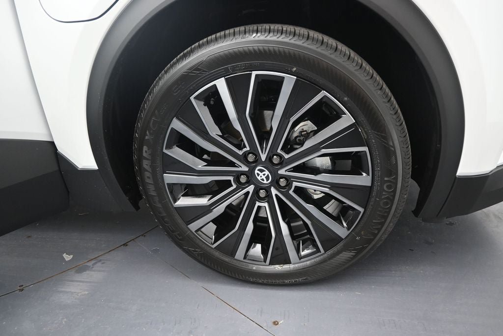 New 2026 Toyota C-HR AWD/4WD image 48