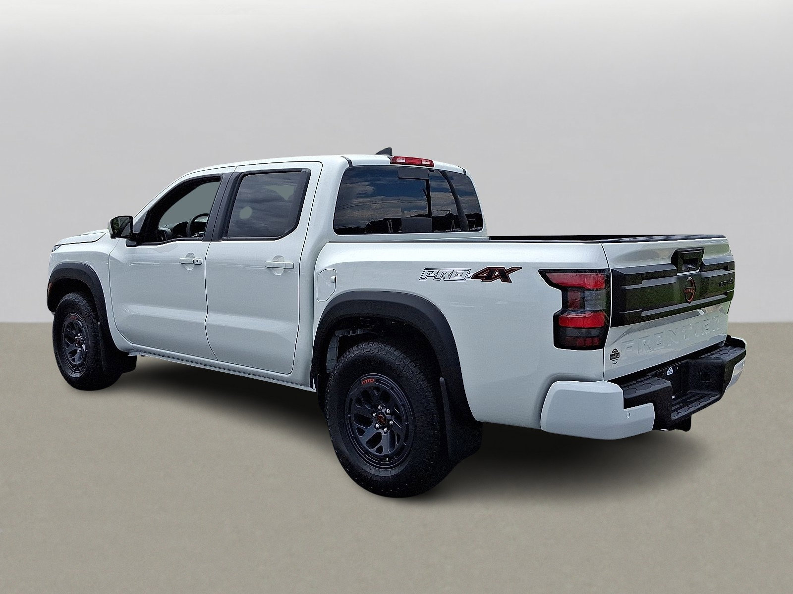 New 2025 Nissan Frontier PRO-4X w/ Pro Premium Package image 4