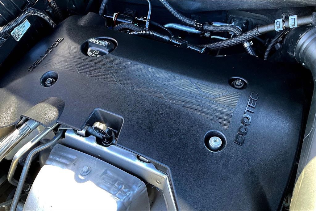 Used 2018 Chevrolet Equinox LT w/ LPO, Blackout Package image 35