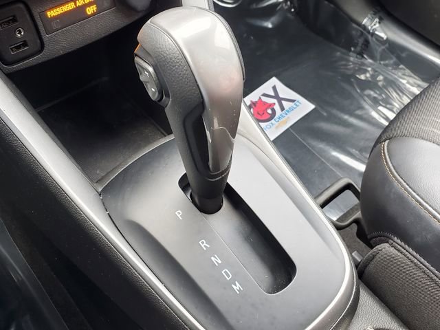 Used 2022 Chevrolet Trax LT w/ LT Convenience Package image 34